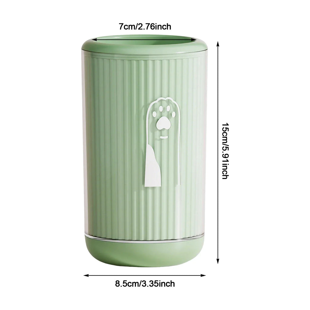 Gobelet nettoyant compact pour pattes